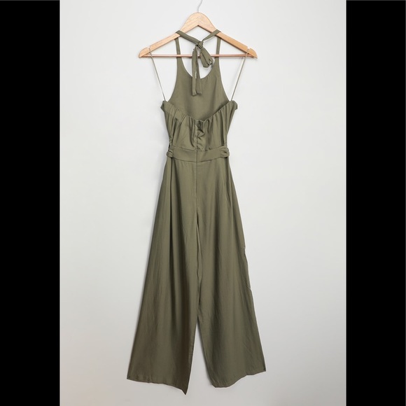 Lulu’s Olive Green Jumpsuit - Picture 6 of 7
